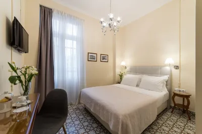 Old Town Inn Hotels in Pangaio