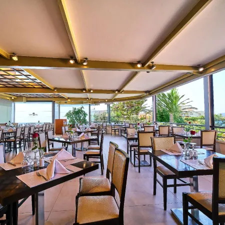 Creta Palm Resort Hotel & Apartments