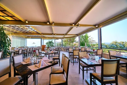 Creta Palm Resort Hotel & Apartments - parking