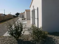 La pêcherie Bord de Mer Hotels in Prefailles