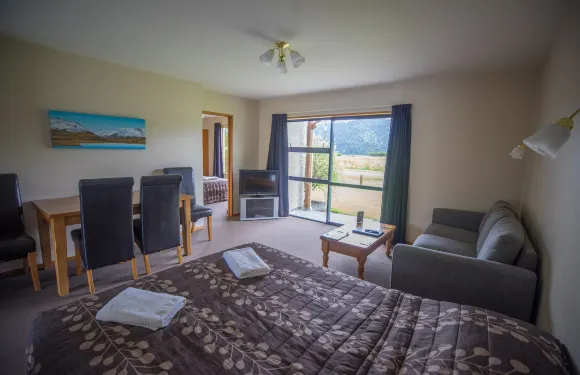 庫克山景汽車旅館