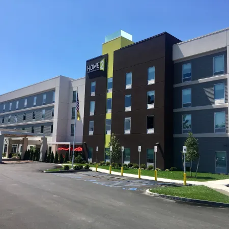 Home2 Suites by Hilton Queensbury Lake George