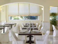 Avantis Suites Hotel - breakfast