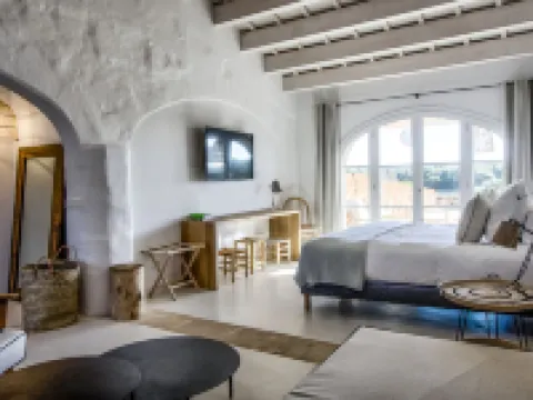 トーレ ベラ – フォンテニーユ コレクション アライオルのホテル