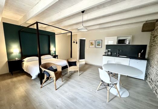 3. 아파르트호텔 몽..