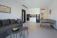 LIMI Deluxe Suites Hotels in Kokkini Hani