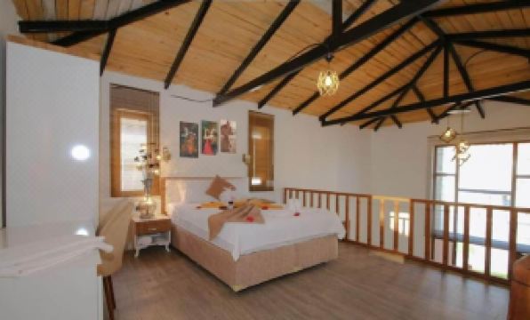 Tefenni Garden House