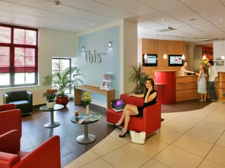 Ibis Sarlat Отели рядом с достопримечательностью «Vieux Sarlat»