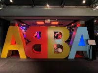 ポップ ハウス ホテル ヴァーサ博物館周辺のホテル