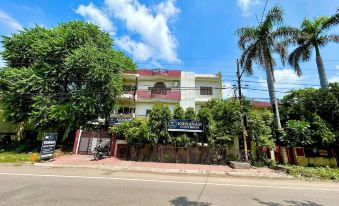 Krishnam Guest House