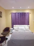 Mankessim-5Bedroom-4Bathroom-6Beds-Parking Các khách sạn ở Mfantsiman
