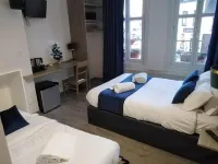 Les Remparts Hotels in Argoules