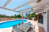 Villa Corallina - Private Pools