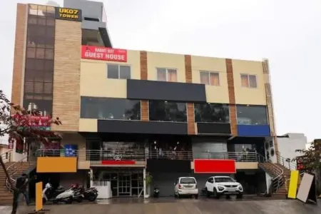 Rabbit Hut Guest House by Grb