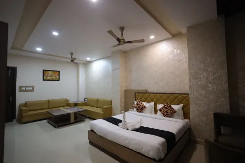 Hotel Bhagyaraj Palace Keshavpuram Hotels in New Kanpur City