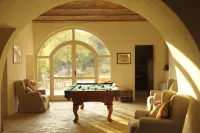 Tenuta Santo Pietro Hotels in Castelmuzio