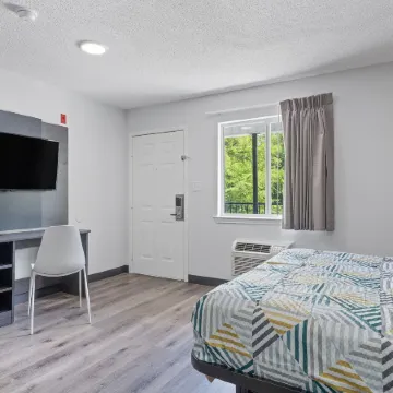 HomeStay Lodge - Pensacola - Davis