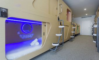 Urban Cube Hostel Granada