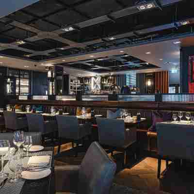 Dakota Newcastle Dining/Meeting Rooms