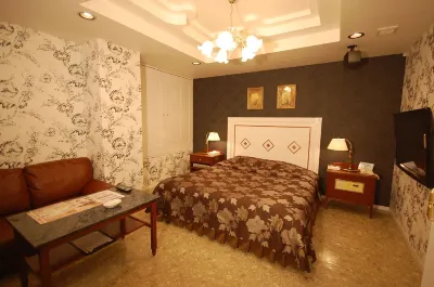 E-JEWEL Hotels in Nishinomiya