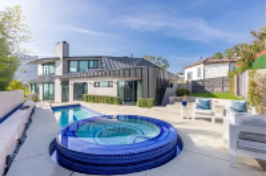 Casa Cordell by Oraklus