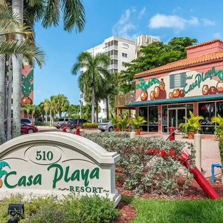 Casa Playa Beach Resort