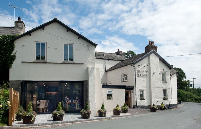 The Hare and Hounds, Levens
