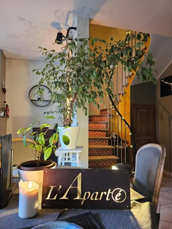 L Aparté en Corbières Отели в г. Валь-де-Дань