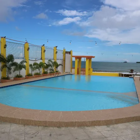 La Patricia Hotel de Baler