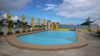 La Patricia Hotel de Baler - プール