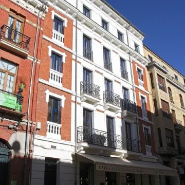 Principia Suites