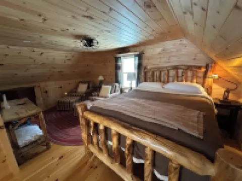 Pirces Reduced for April Spring Fishermen! Great Privacy & Mountain Views - Wifi