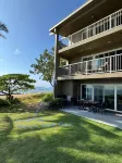 Sunrise Central on the Beach! Only you and the view! Relax to the sound of waves