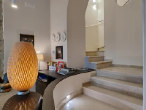 Ideal City Walk Hotels in Naples