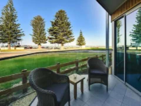 Bonnies of Beachport Hotels in Millicent