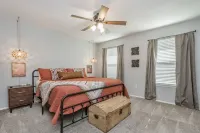 Emery’s Place GAME ROOM, 4BD 2BR near Palo Duro Canyon