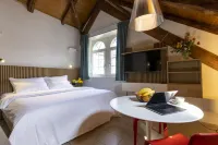 River Residence Hotels in 