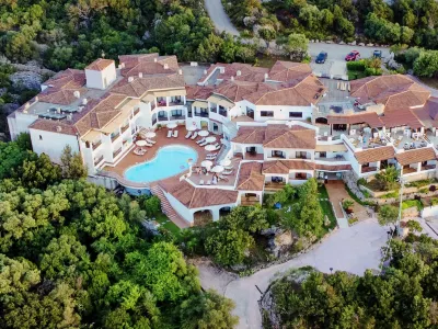 Hotel Pedra Santa Hotel dekat Gregoland