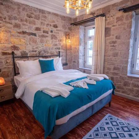 Cunda Alesta Otel