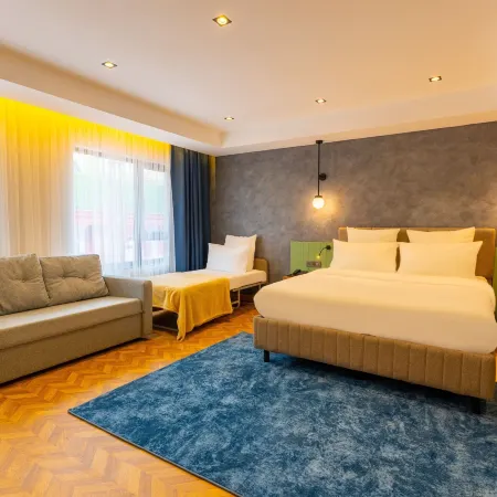 Q Style Hotel