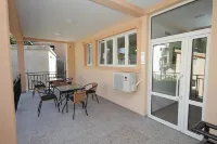 Apartments Centar Sutomore Hotels in Virpazar
