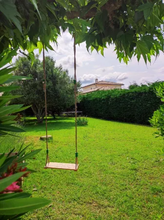 Villa - Pool - 3 Bedrooms - Garden