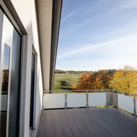 Modern and bright vacation apartment with Hutewald view