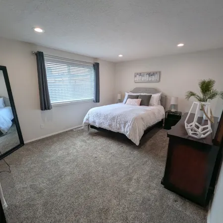 Cozy North Keizer Retreat
