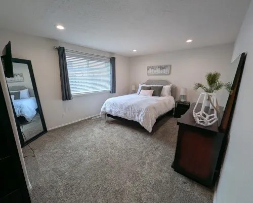 Cozy North Keizer Retreat Hotels in Keizer