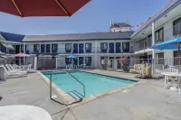 Motel 6 Fremont, CA – North - Pools