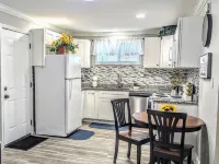 Cute Apartment Near the Airport-9B
