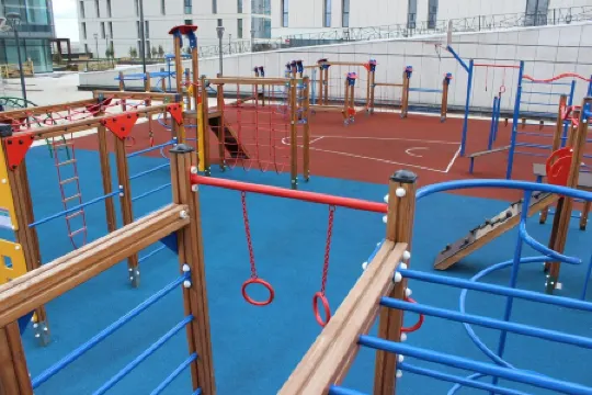 One Bedroom Apartments, 10 min walk from the city