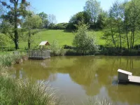 Gypsy caravan in the middle of the countryside in Mont-Saint-Michel bay for 2 to 4 people.