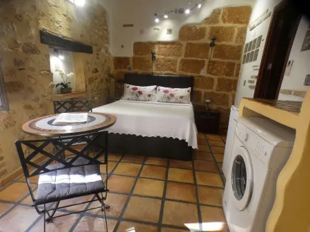 NO. 3 - Studio in the Center of Historical Javea